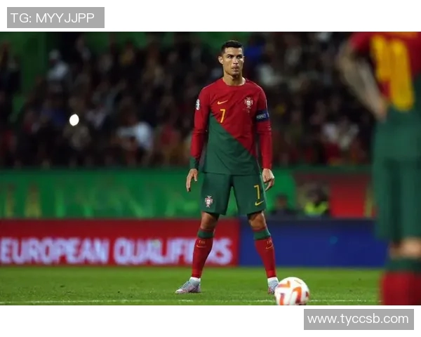 C罗坦言愿意只为国家队效力不再加盟任何俱乐部