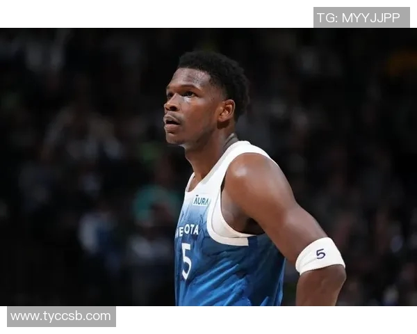 爱德华兹全场41分7篮板关键时刻连得5分助队逆转取胜