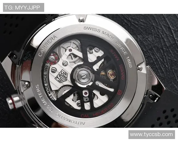 西甲推出2526赛季冬季用球设计灵感源自赛车运动的速度与激情 西甲推出2526赛季冬季用球设计灵感源自赛车运动的速度与激情