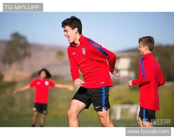 弗罗因德谈乌尔比希成长潜力并对麦克参加U17世界杯表示欣喜