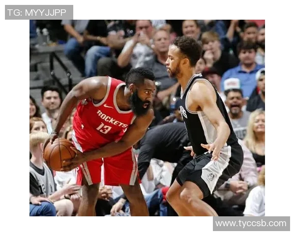 德里克奎因表现抢眼13号秀高效砍下15分6板2帽并导致文班六犯 德里克奎因表现抢眼13号秀高效砍下15分6板2帽并导致文班六犯