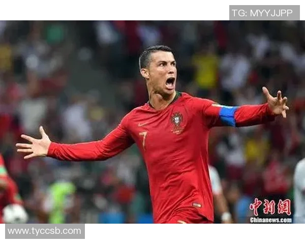 C罗分享球队合影庆祝晋级世界杯激励全队继续奋斗为葡萄牙加油