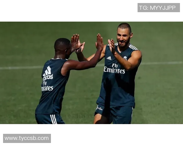 皇马双子星状态火热姆巴佩维尼修斯场均评分均超八分