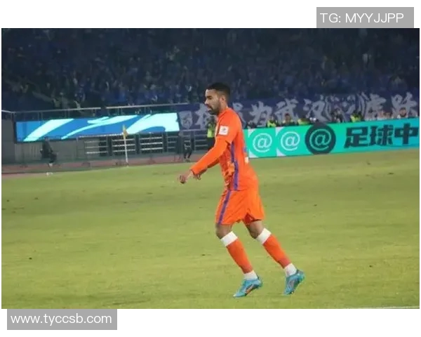 弗兰克无需提醒埃泽身份因卡皮耶迅速适应球队氛围