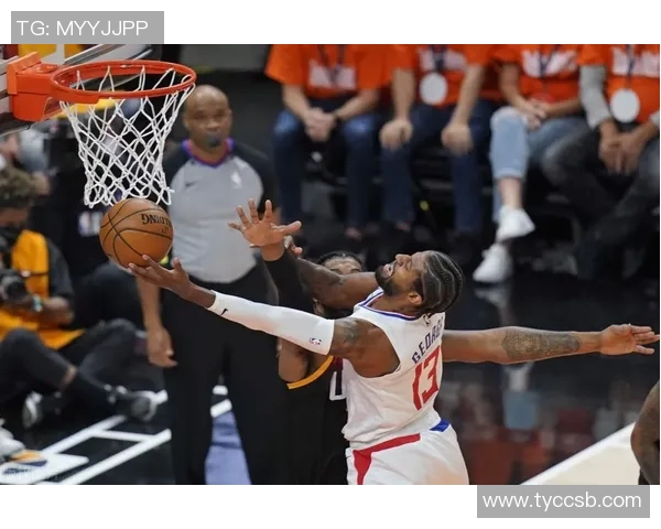 吉莱斯皮三分球手感火热砍下28分创太阳控卫新高纪录