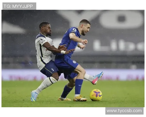 热刺追逐巴西前锋维托尔面临切尔西等强队竞争挑战