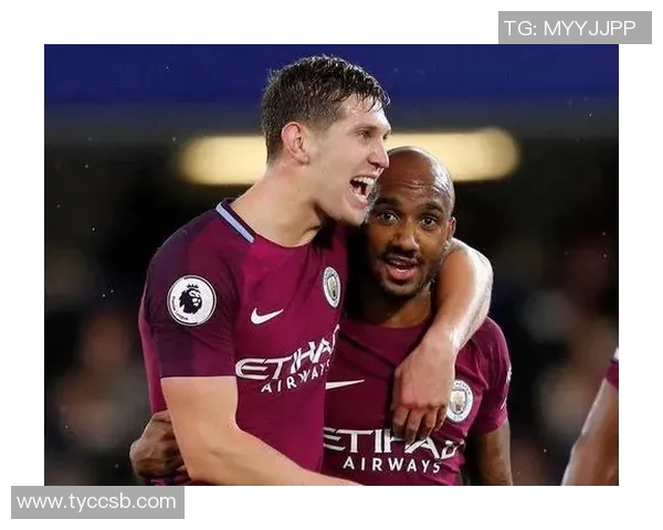 德尔夫怀念曼城队友称B席为队宠D席是最强搭档