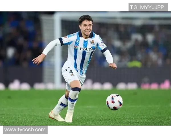 指挥官苏维门迪传球表现惊艳96次传球成功率高达948长传全中展现实力