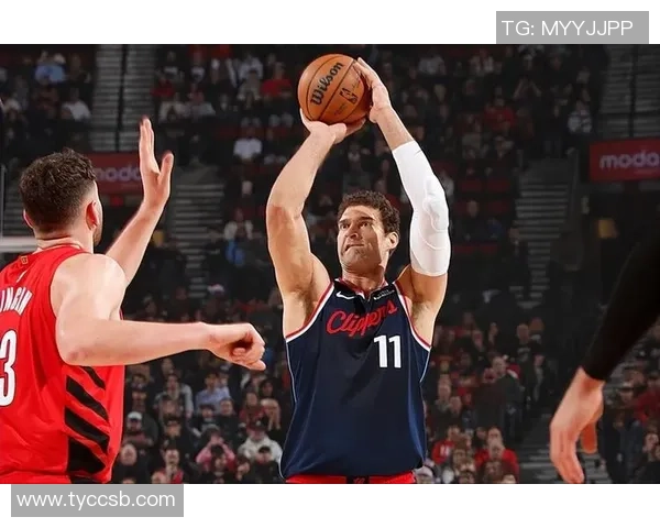 快船半场大胜国王20分保罗助攻如潮大洛三分火力全开小卡表现抢眼