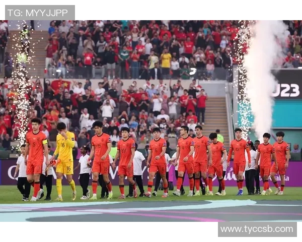 中国男足再创佳绩第七次闯入亚足联赛事决赛历史回顾与荣誉总结