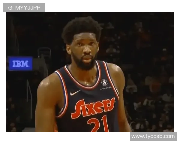 阿努诺比分享防守恩比德的策略与挑战全力以赴争夺每一个球权